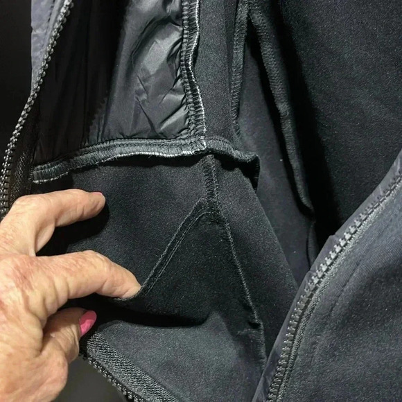 Marika Revive,Drywik finish,zip up,thumb holes,pockets,quilt puffer panel jacket - Picture 11 of 15